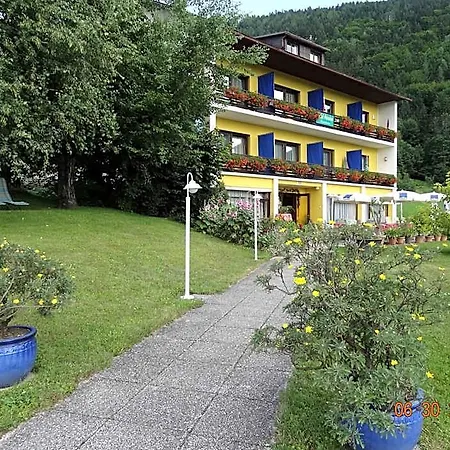 Broenimann Bed and Breakfast 3*